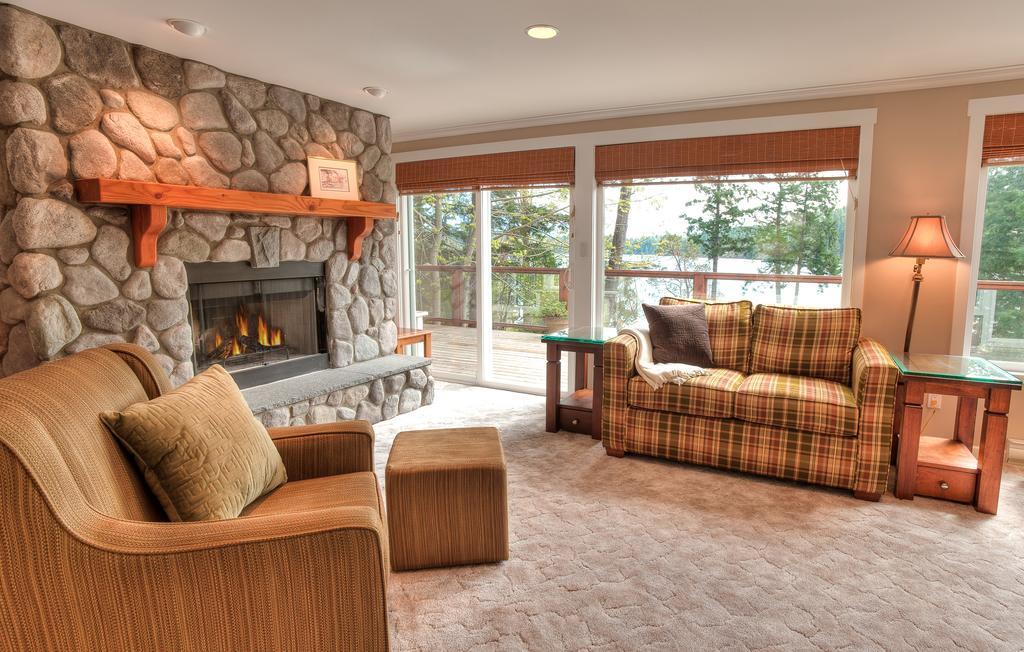 Gowlland Harbour Resort Heriot Bay Oda fotoğraf